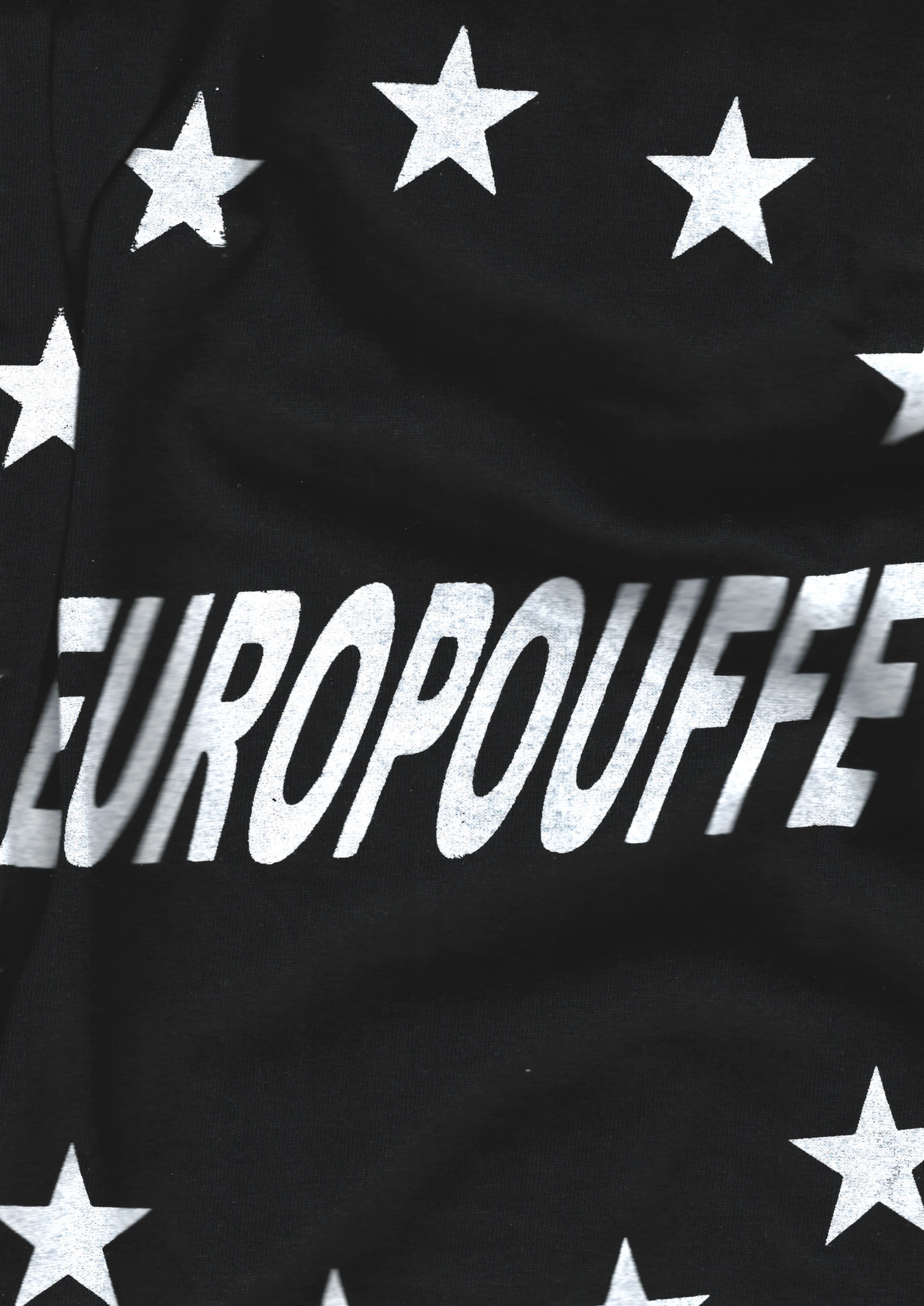 tee shirt noir grandefille visuel europouffe sérigraphie