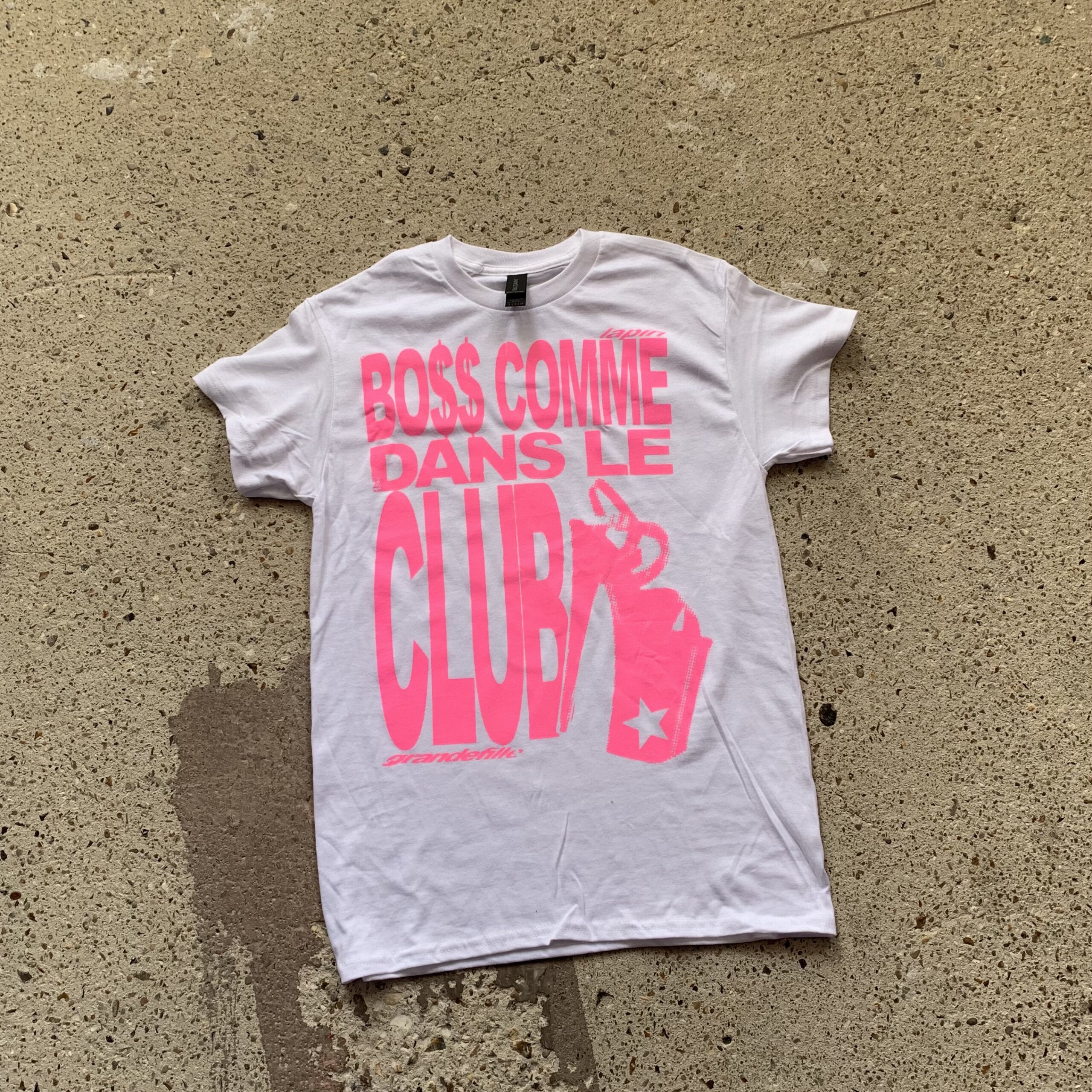 TEE-SHIRT BO$$ DANS LE CLUB FT. LAPIRI