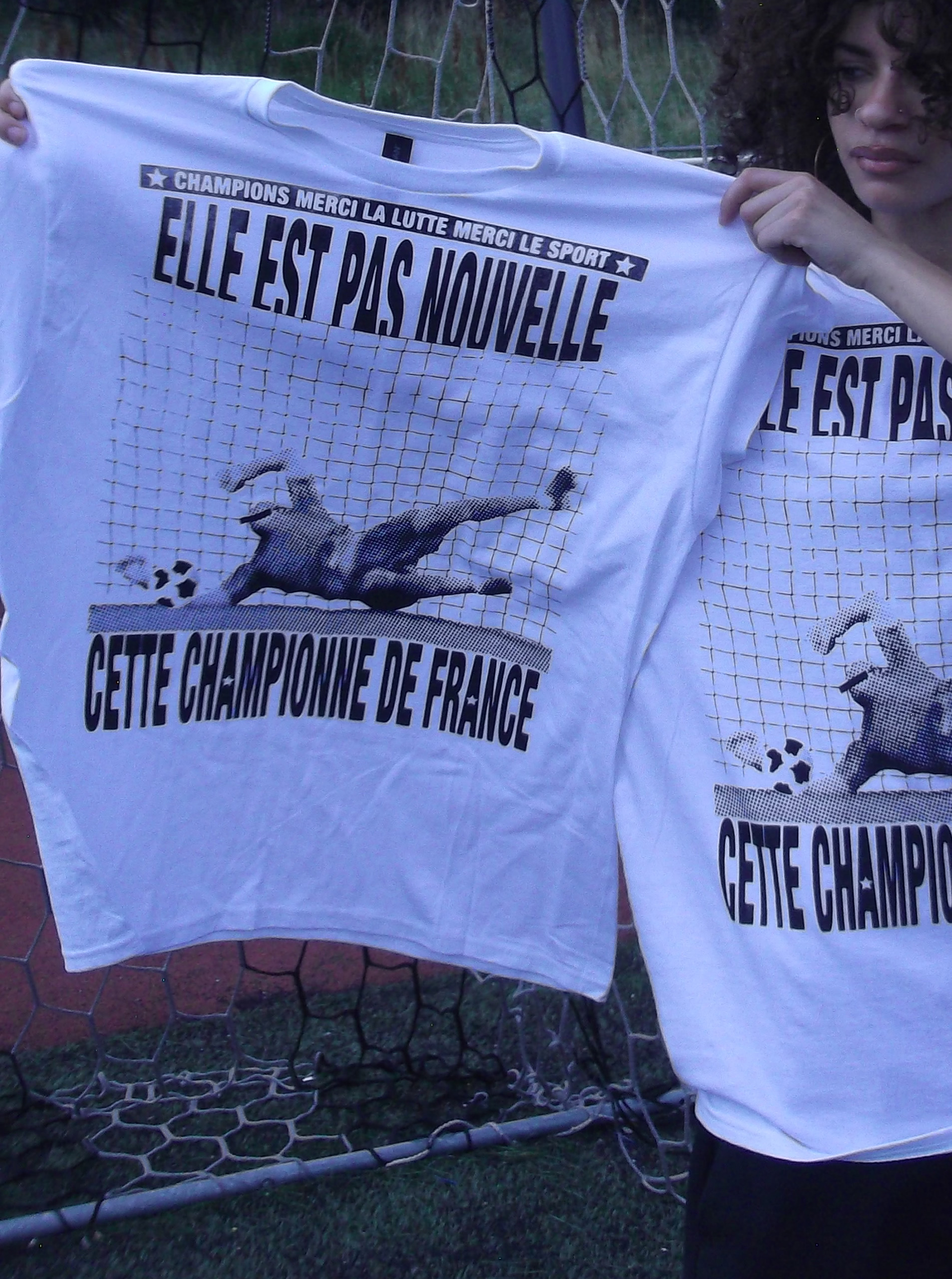 TEE-SHIRT CHAMPIONNE DE FRANCE